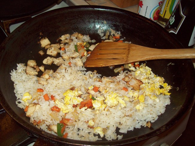 Fab Rice Food 101: How To Make Basic Fried Rice | The Poor Couple's Food Guide